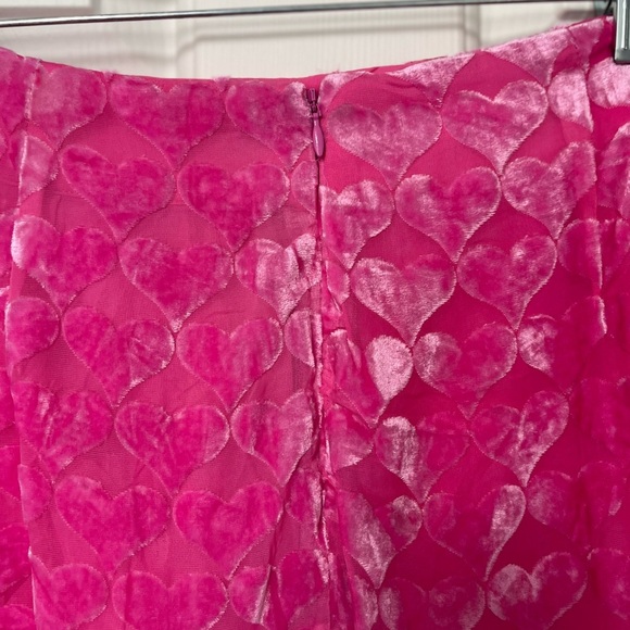 NWT Cupcakes & Cashmere Pink Velvet Heart Mini Skirt 8 - Picture 7 of 10